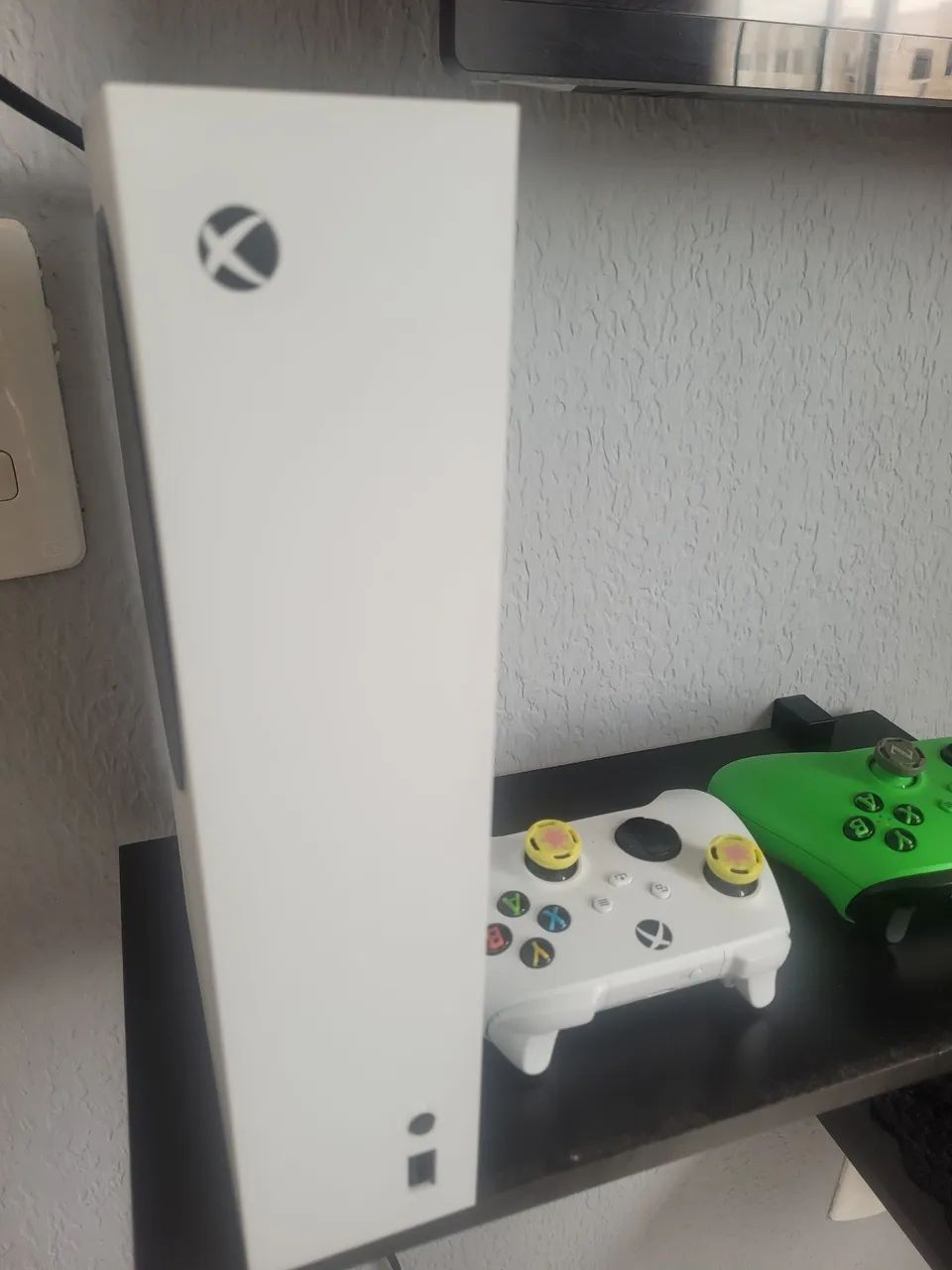 Xbox Series S - Pouco tempo de uso - Foto 3