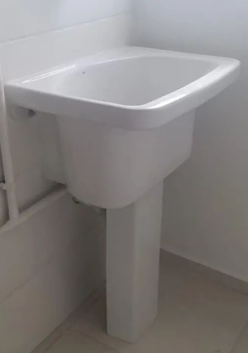 Pia para Cozinha 1,20 Sintético Preto com cuba inox + Tanque Deca cerâmica 22L - Foto 3