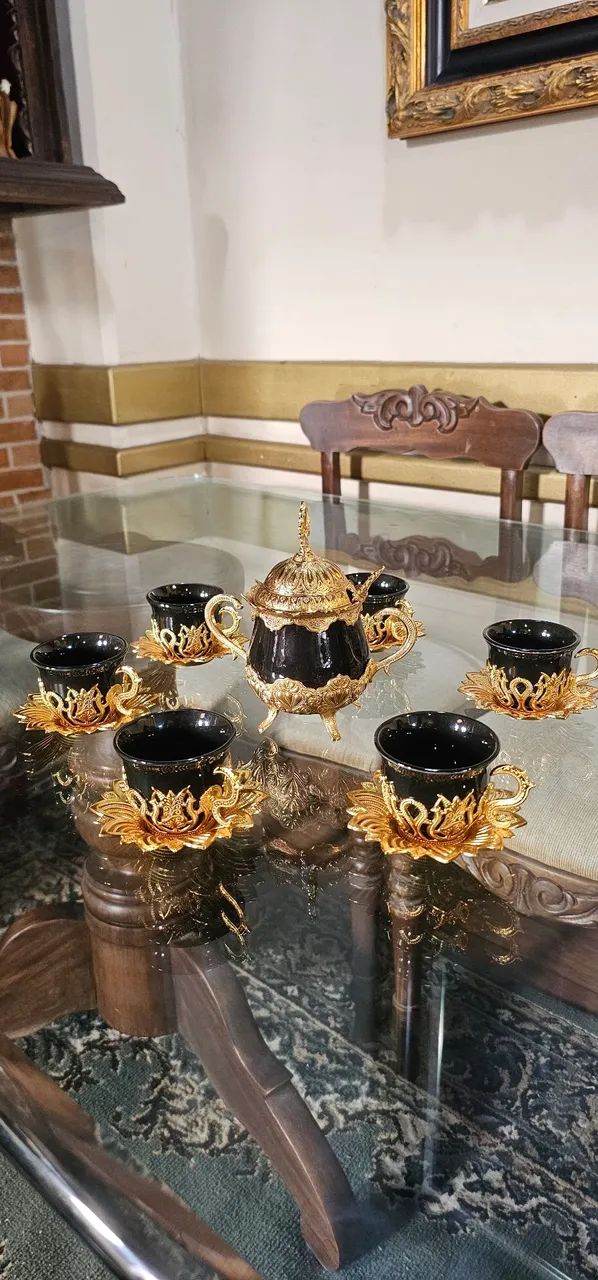 Decoração vintage, conjuntinho porcelana e açucareiro Turco com detalhes em metal dourado - Foto 2