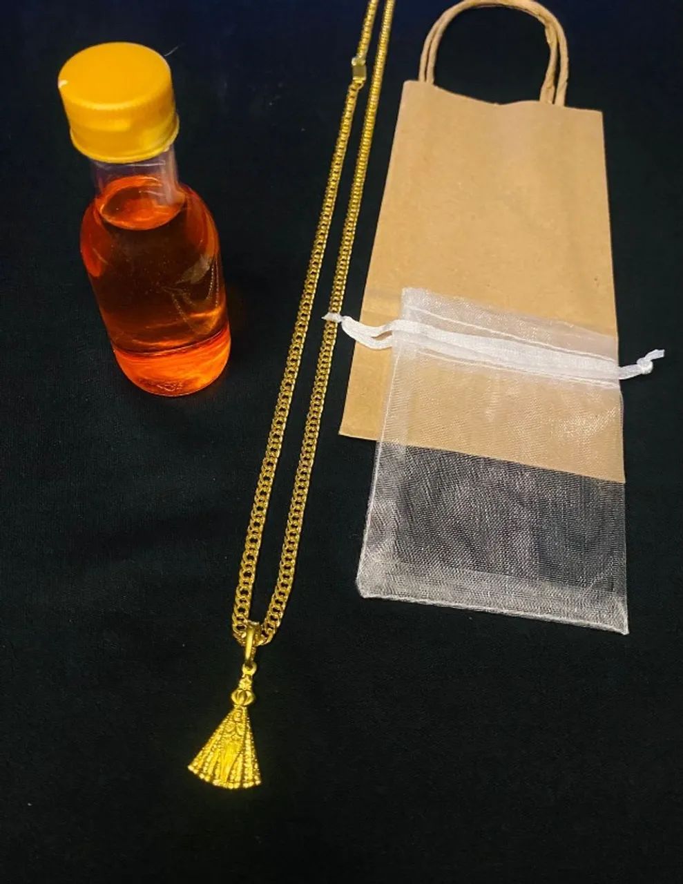 Corrente moeda antiga E003