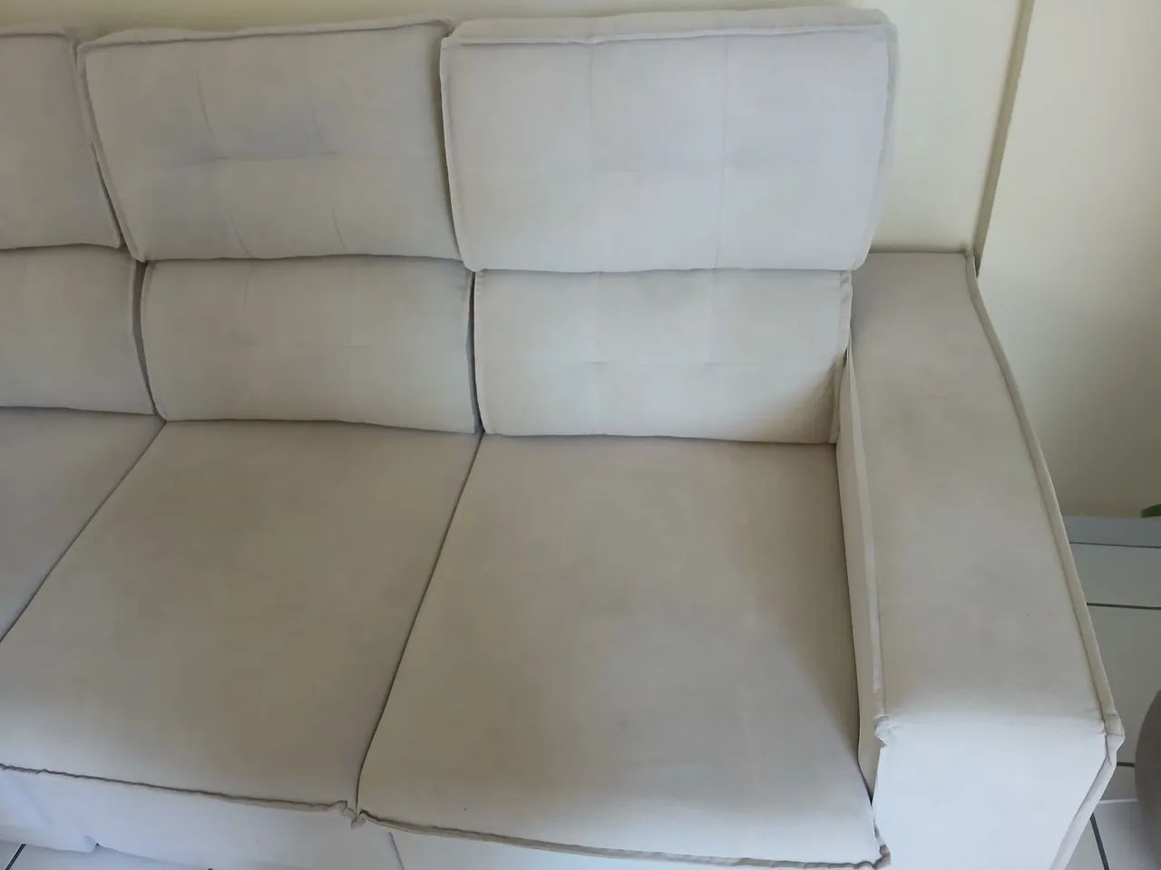 Vendo sofá em ótimo estado64842031123585120