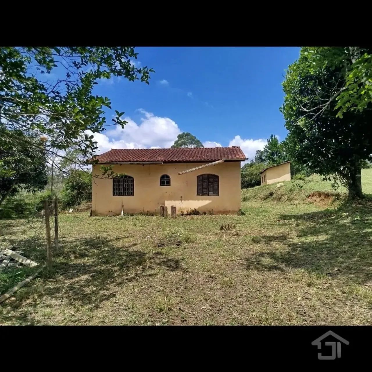 Chácara 37.710,00 m² com Escritura Registrada em Juquitiba-SP