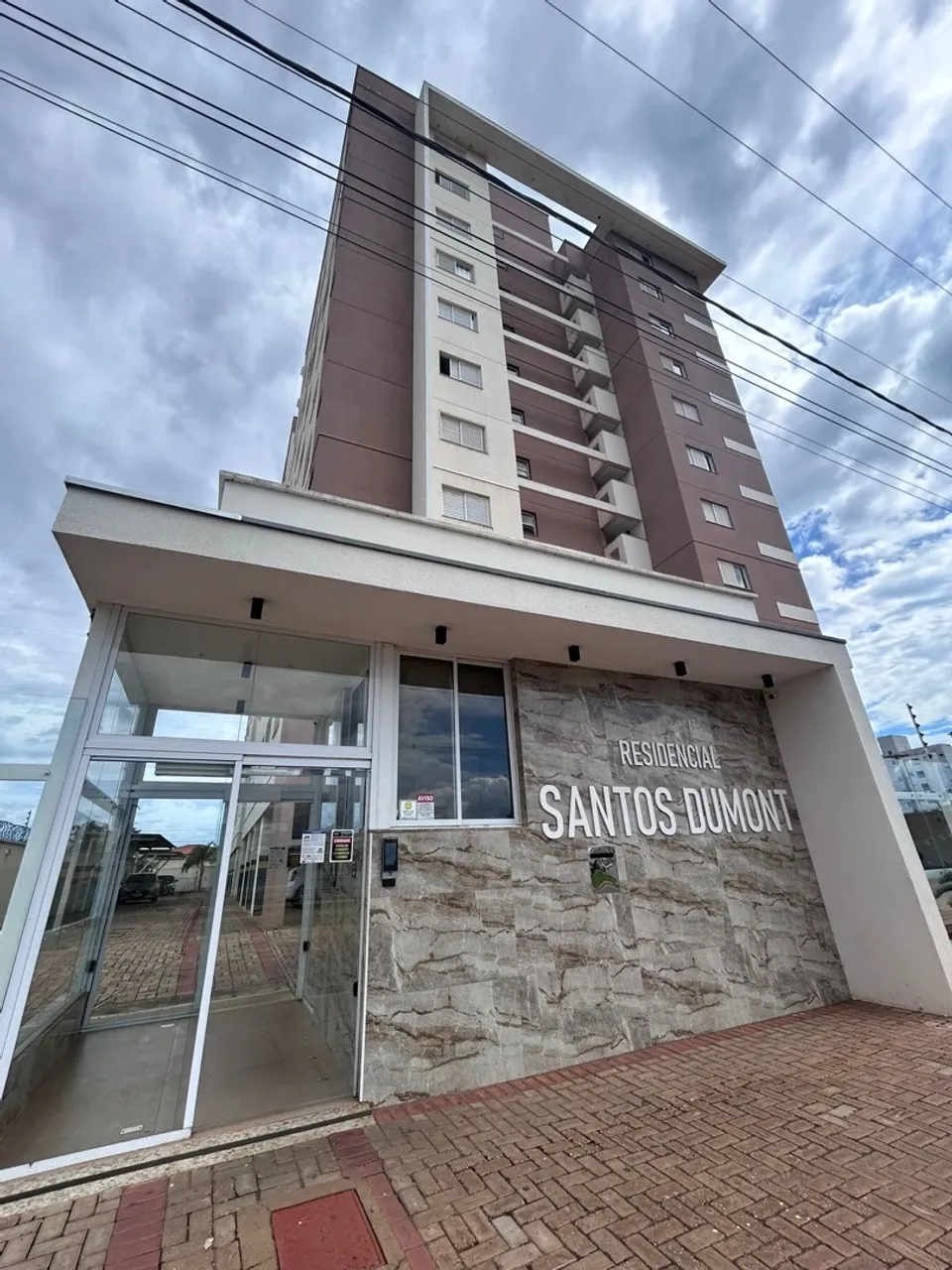 Locação apartamento 2/4 com elevador