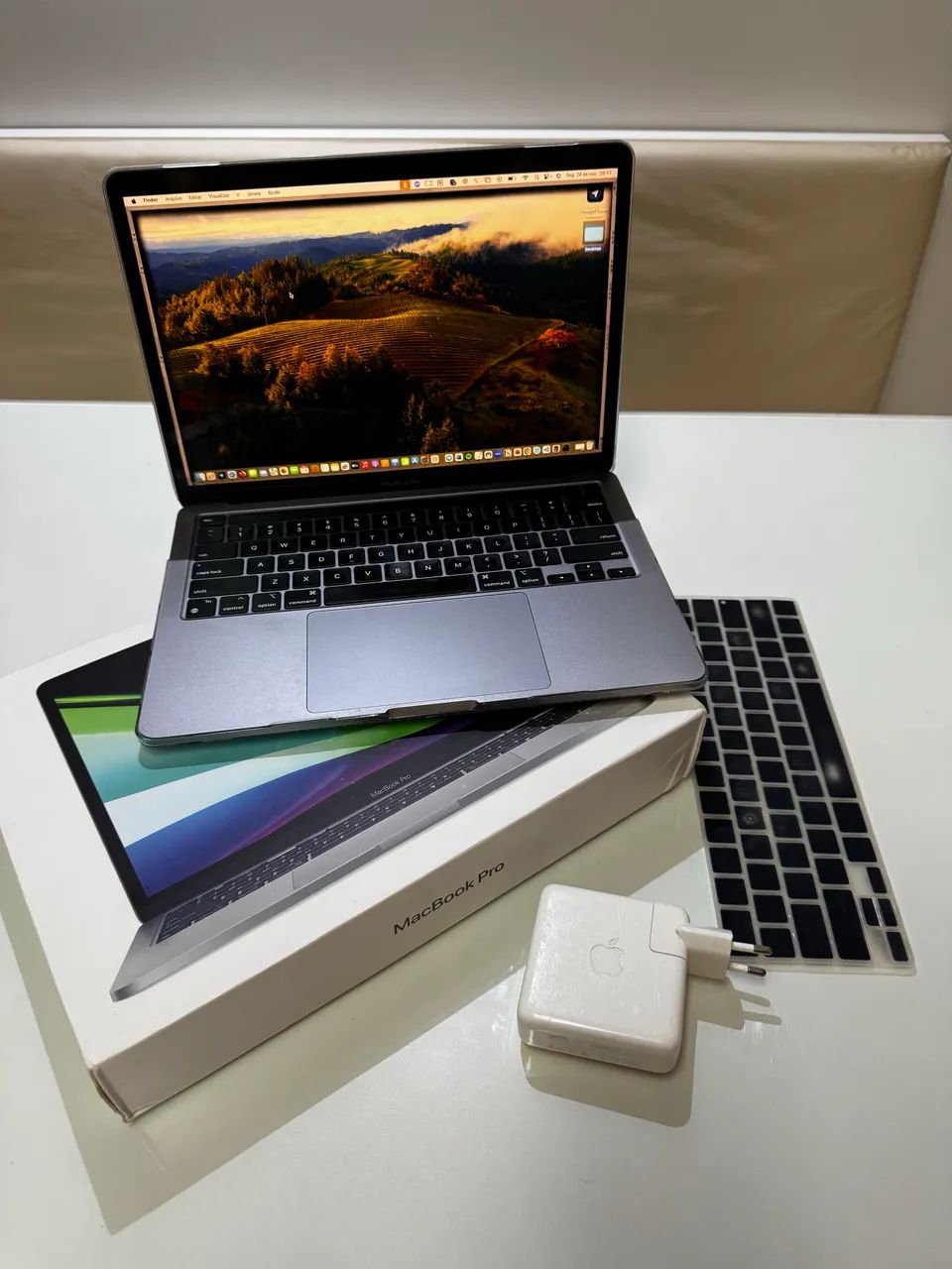 macbook pro 13 2020