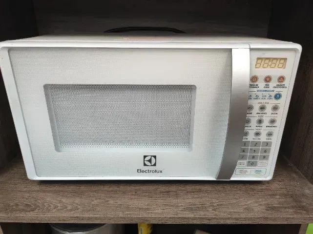 DOAÇÃO DE MICROONDAS - FUNCIONANDO PERFEITAMENTE - CHAMA NO ZAP