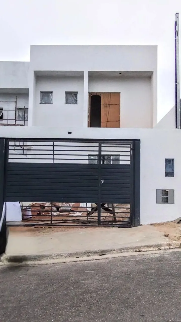 Sobrados em Poá em construção, próximo à Fonte Áurea,.com 2 quartos e duas vagas.