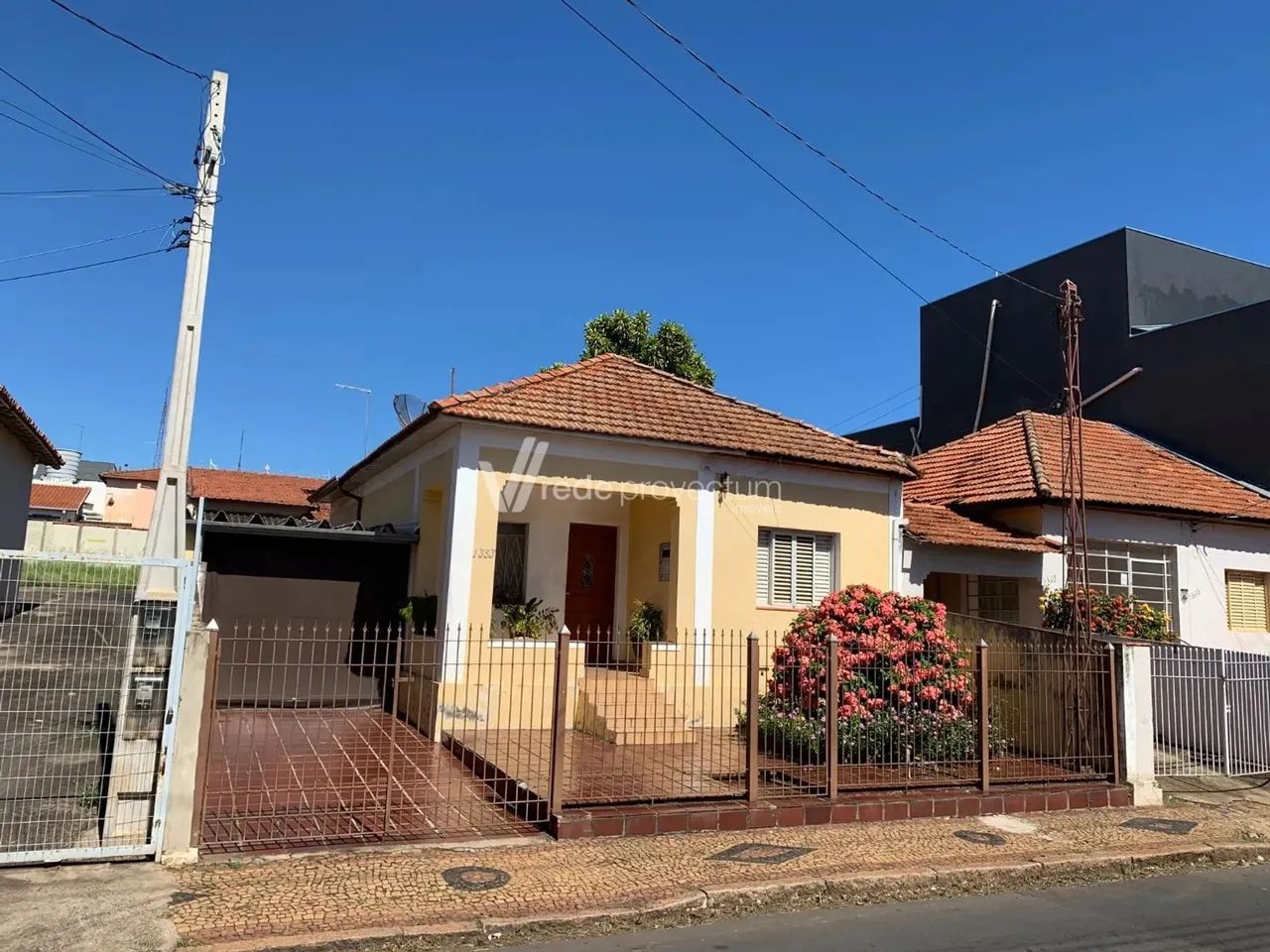 Casa comercial/residencial a venda 182m2