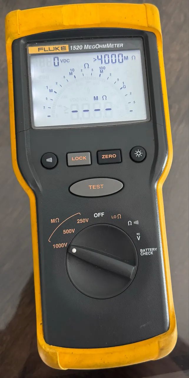 Fluke 1520 - Megometro