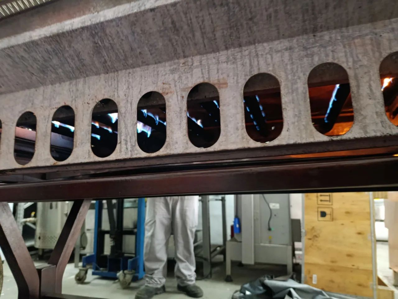 Chapa industrial 4 queimadores marca ELVI gás GLP funcionando perfeitamente  - Foto 2