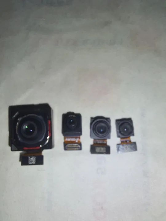 Kit câmeras poco x5 pro 100% original - Foto 2