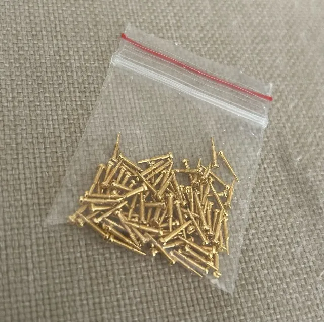 Parafuso Guia Dourado para Óculos - 100 unidades