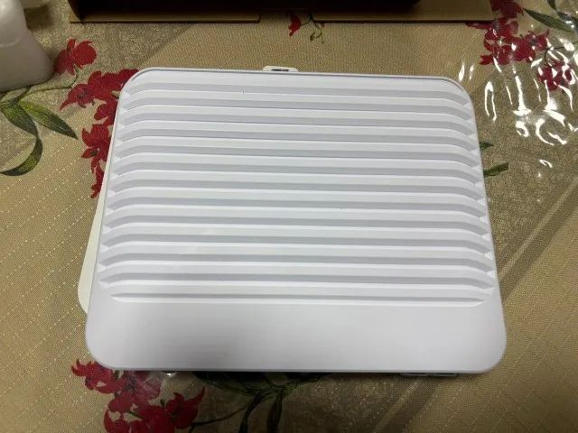 Switch Ubiquiti Unifi Enterprise 8 portas POE - Novo, sem uso. - Foto 4