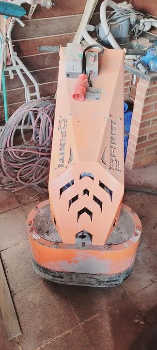 Lixadeira de Concreto -  Finitti