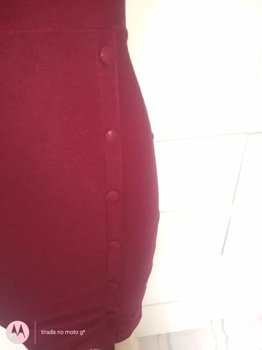 Vestido marsala elegante - Foto 5