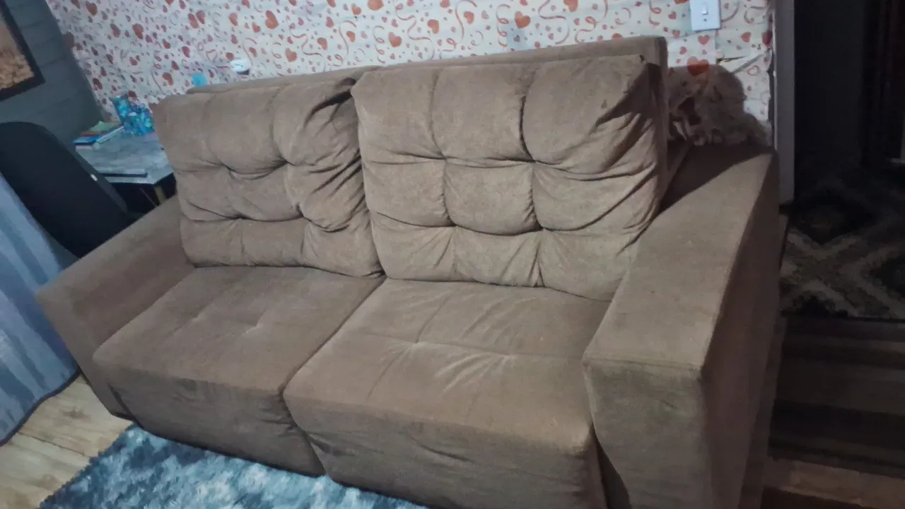 Sofá confortável e moderno