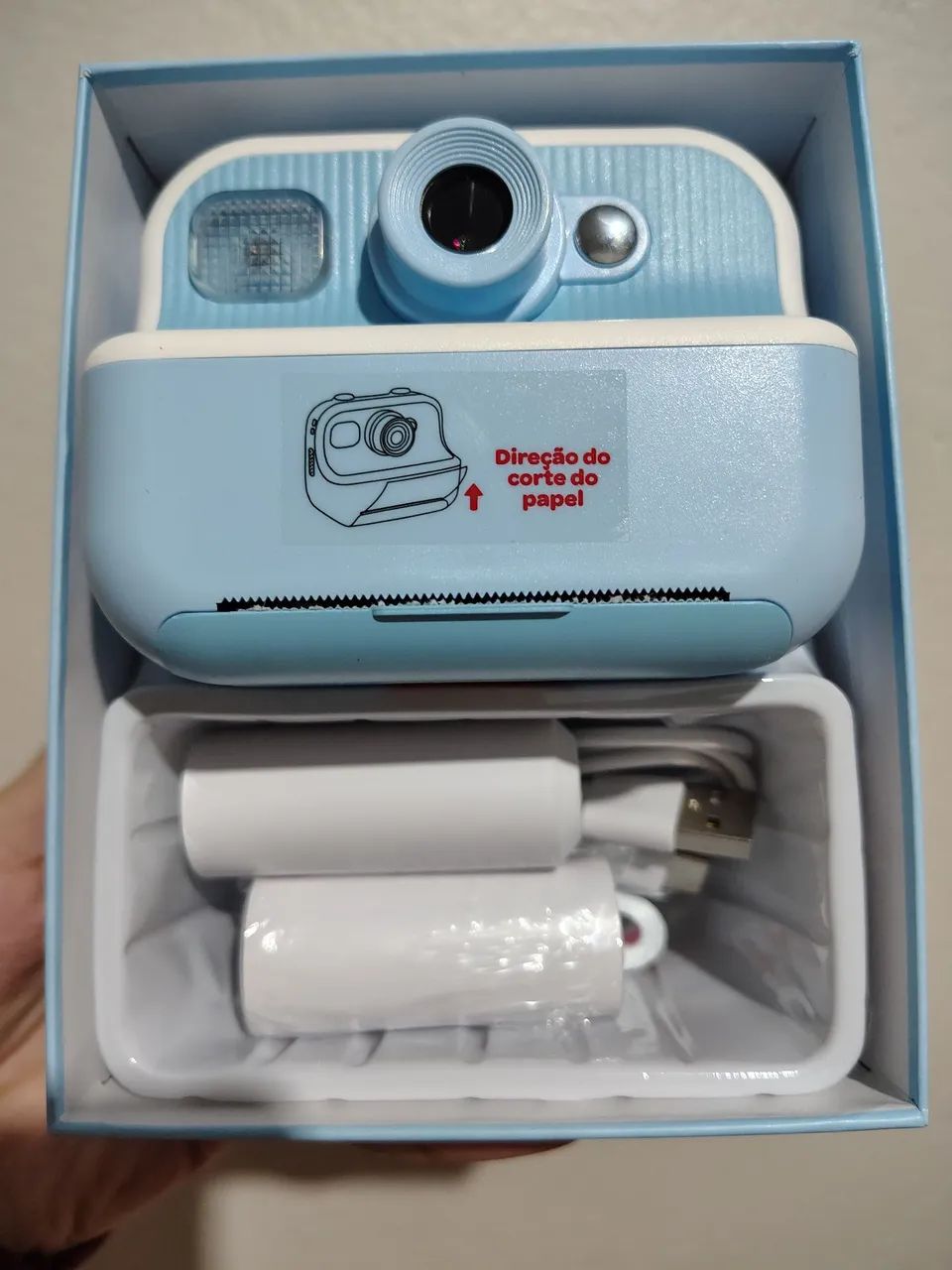 Câmera fotográfica polaroide 