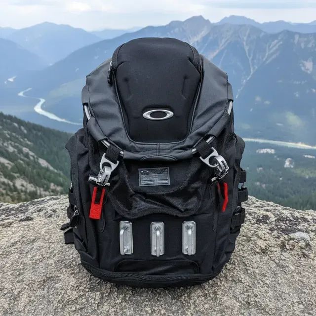 Mochila Oakley Kitchen Sink Preta Nova Original Bolsa Notebook