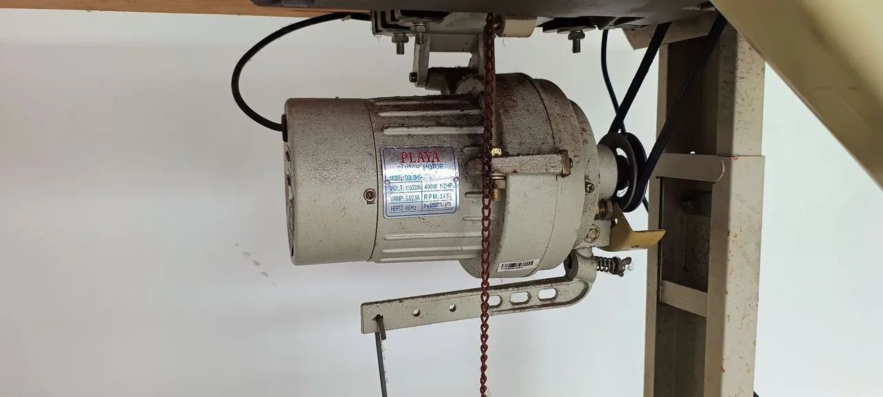 Máquina de Costura Overlock Industrial PLAYA - Foto 5
