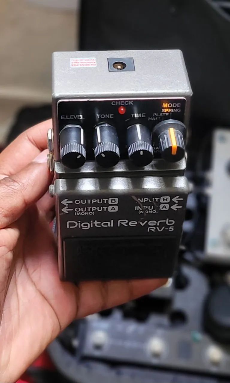 Pedal Reverb Boss RV-5 Digital Reverb - Instrumentos musicais