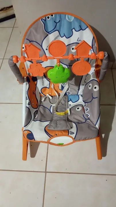 Bebê conforto e cadeira de descanso  - Foto 2