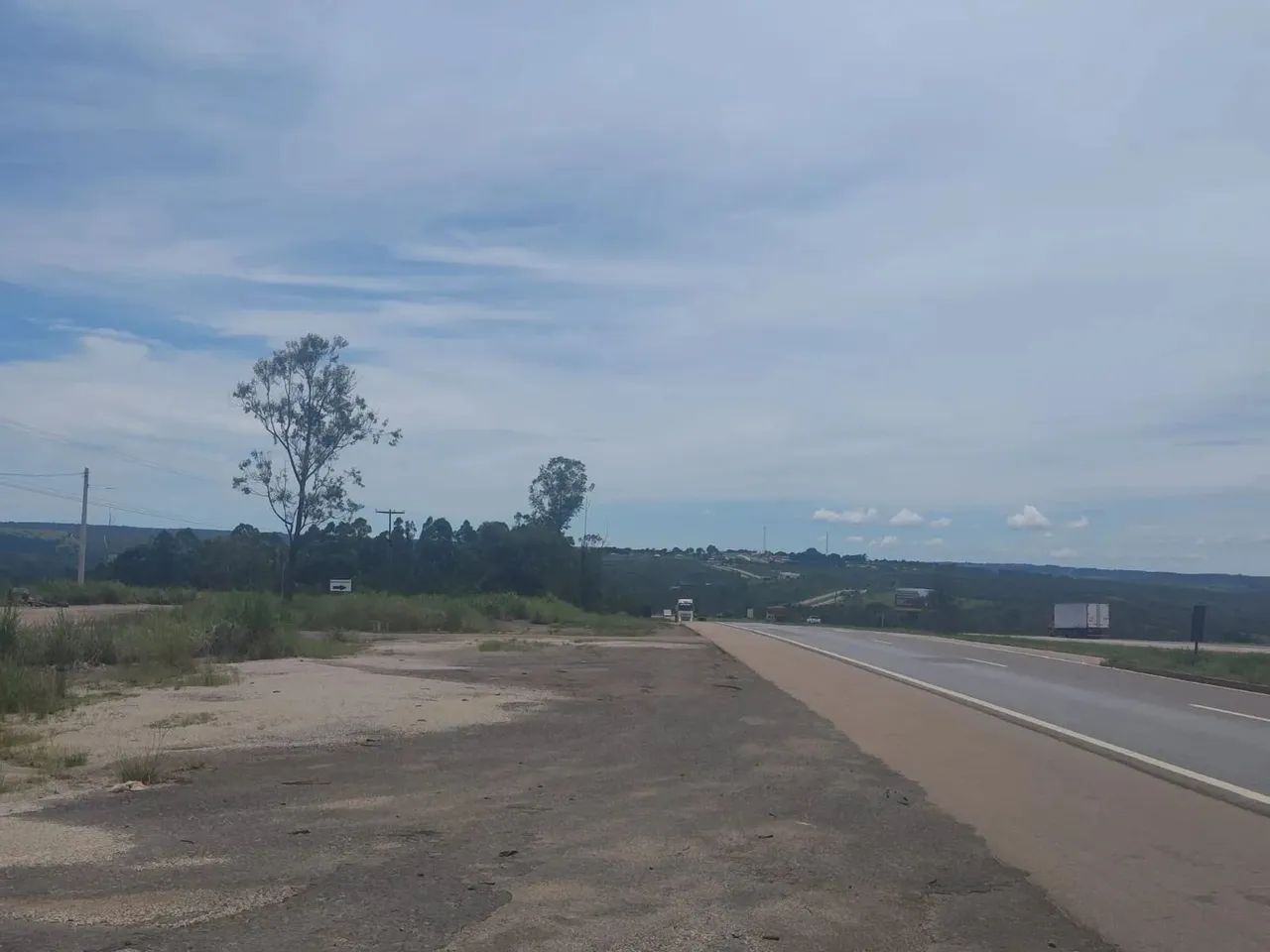 BR 060 km 26 LT comercial 3000 m² - Foto 3