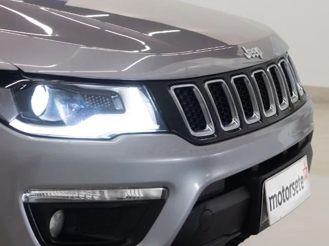 Jeep Compass Longitude 2.0 4X4 Dies. 16V Aut. 2019 - Foto 9