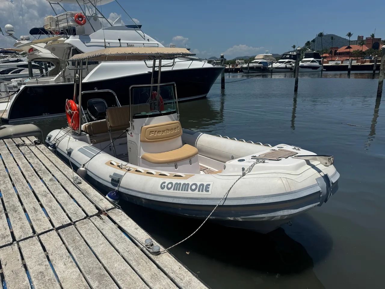 BOTE FLEXBOAT SR 620 - Mercury OptiMax 175HP - Foto 3