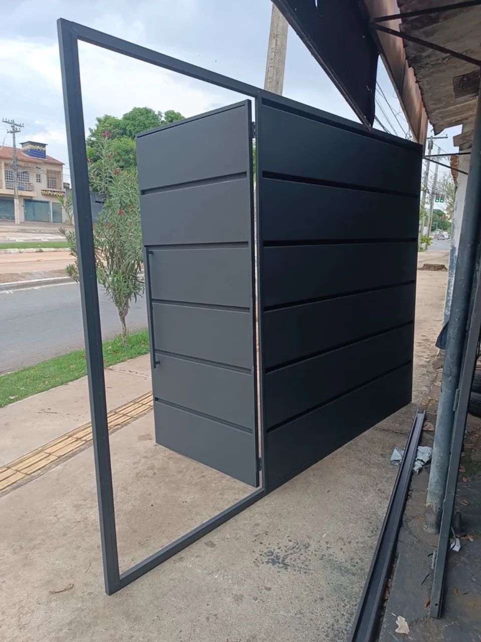 Port?o novo instalado 