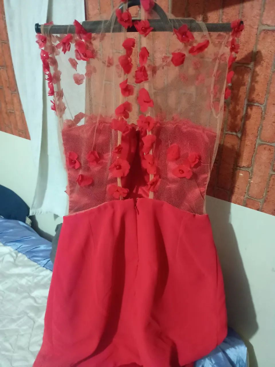 Vendo 1 vestido de festa ,infantil.