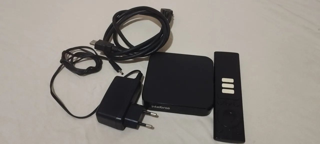 vendo ou troco tv box Izy play Intelbras bem conservado  - Foto 4