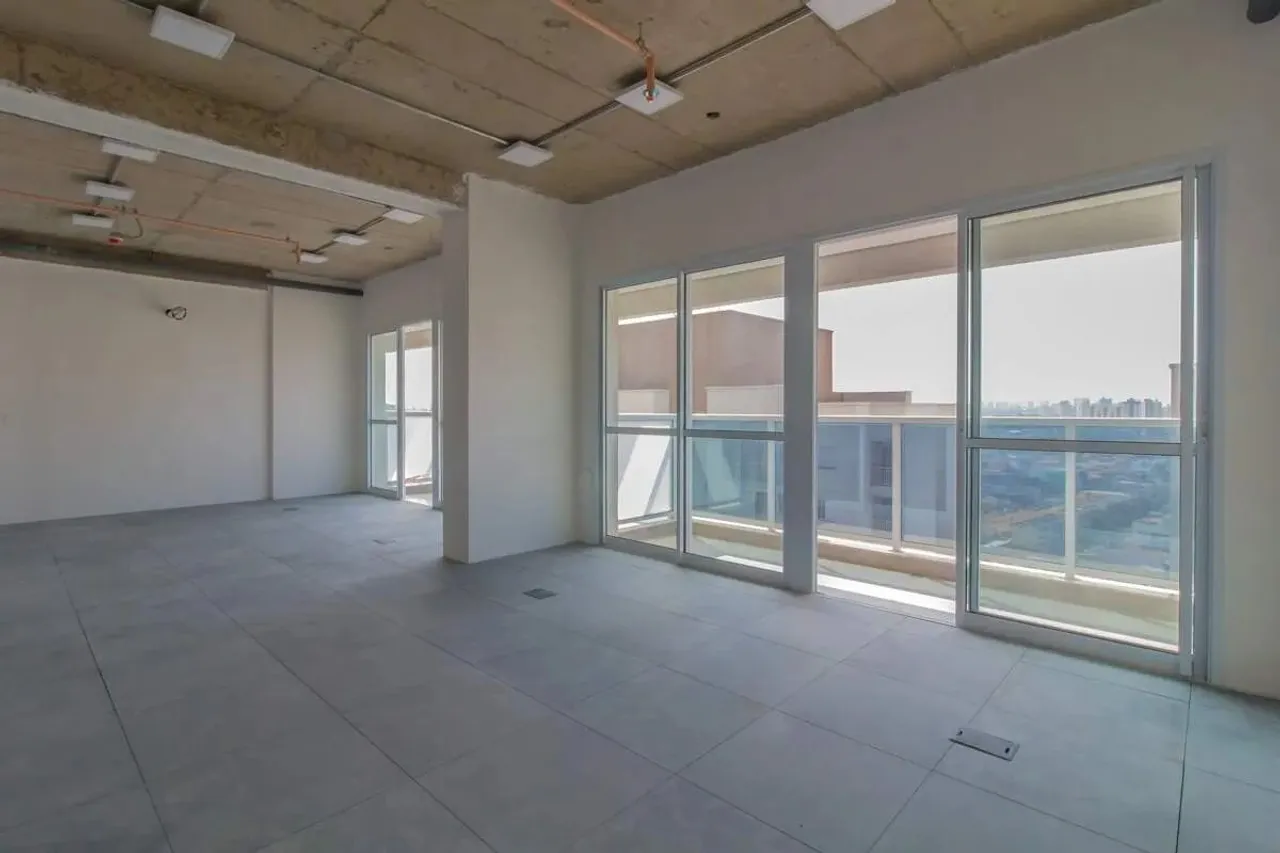 Linda Sala Comercial - Pereira Barreto - Edifício Trilogy - Próximo à Prefeitura e Centro