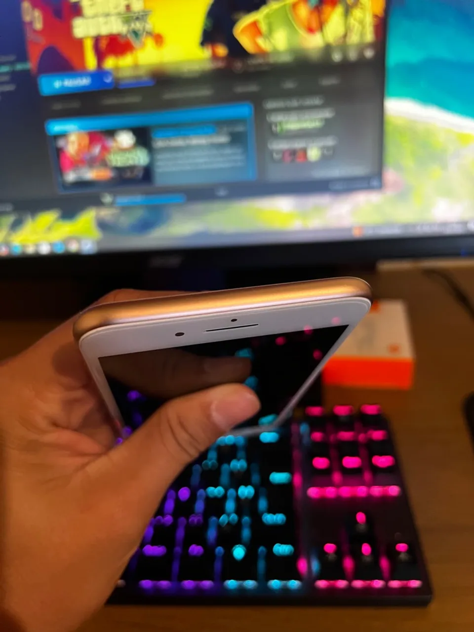 iPhone 8 Plus - 64GB 100% funcional