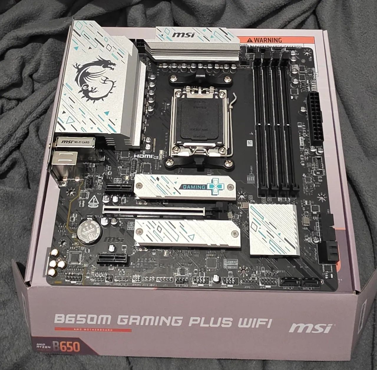 Placa-Mãe MSI B650M Gaming Plus Wifi + 7800x3d + 64gb ddr5 