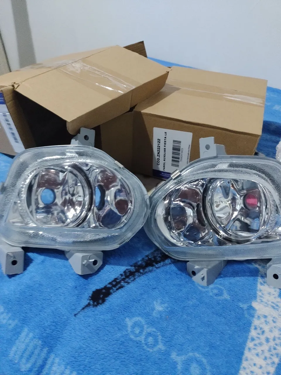 Par de Faróis de Milha Ford Fiesta Supercharger