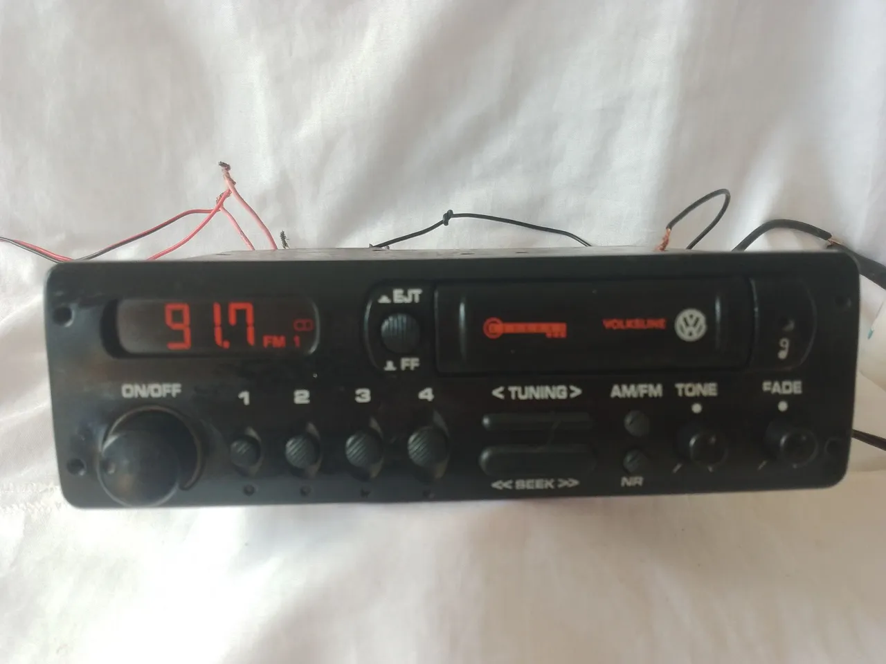 Rádio toca fitas Volksline Fusca itamar