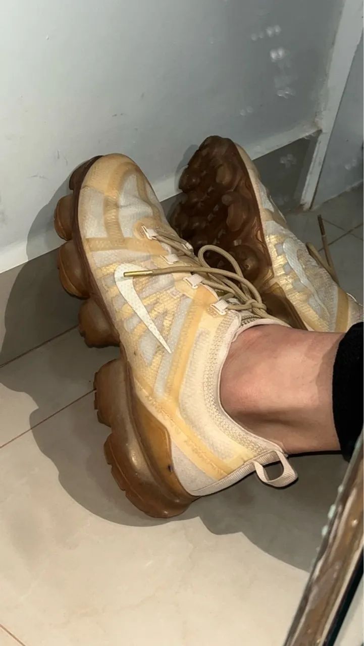 Vapor Max Metallic Gold Edição 2019- Original  - Foto 3