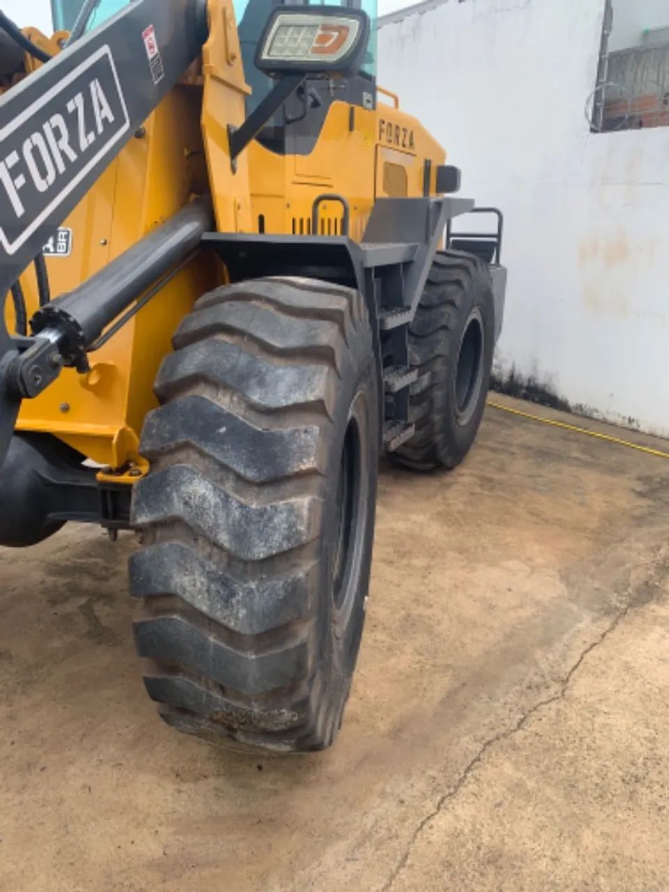 Vendo pá carregadeira - Foto 4