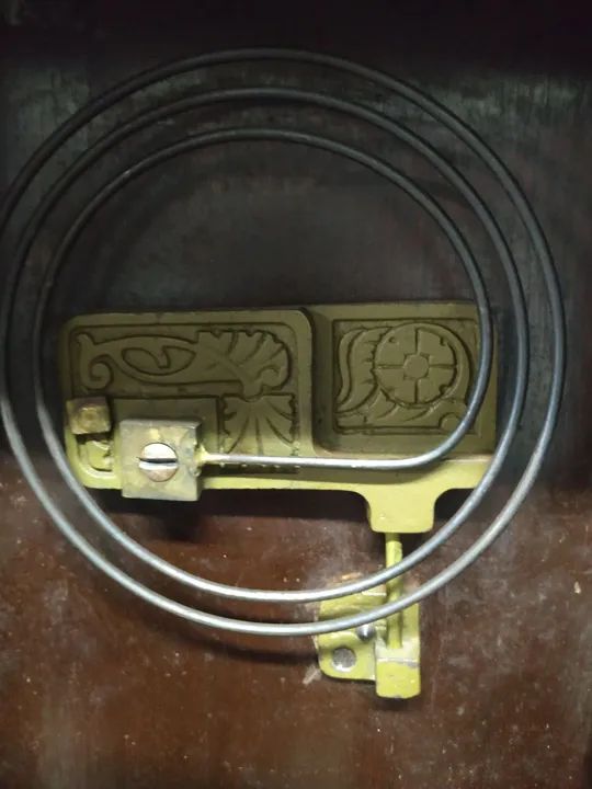 Relógio de parede antigo funcionando - Foto 4