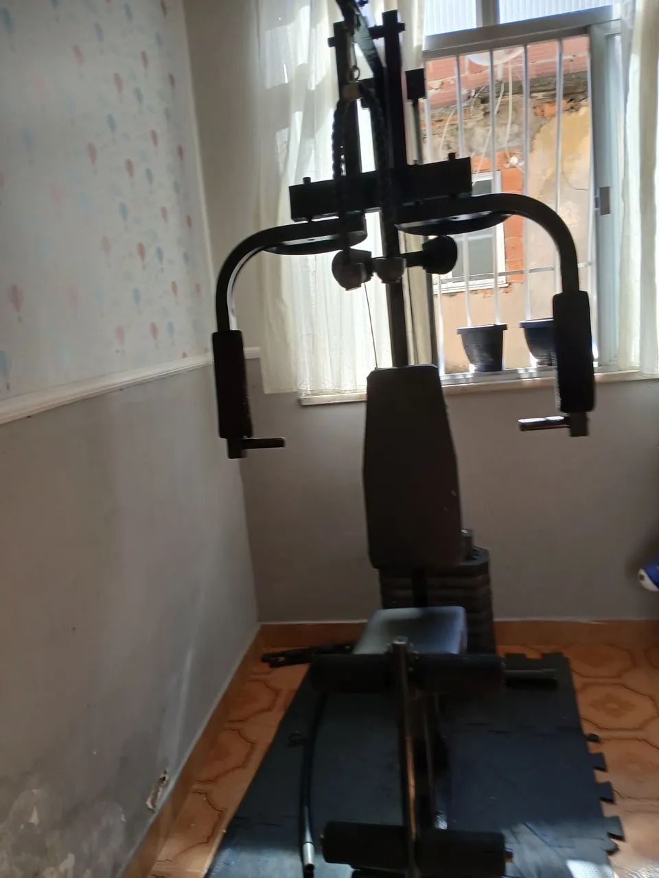 Máquina de exercício físico