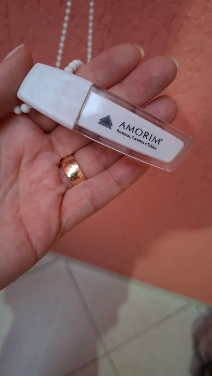 PERSIANAS AMORIM