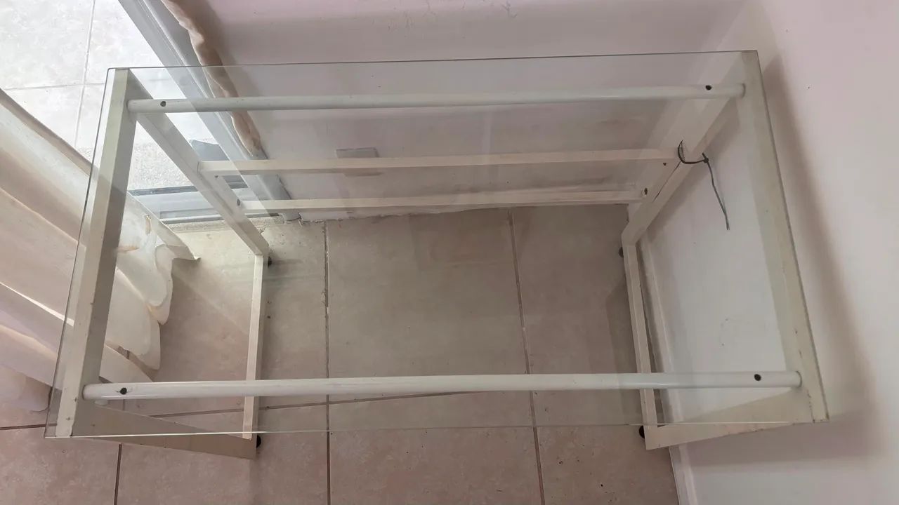 Mesa tok stok 