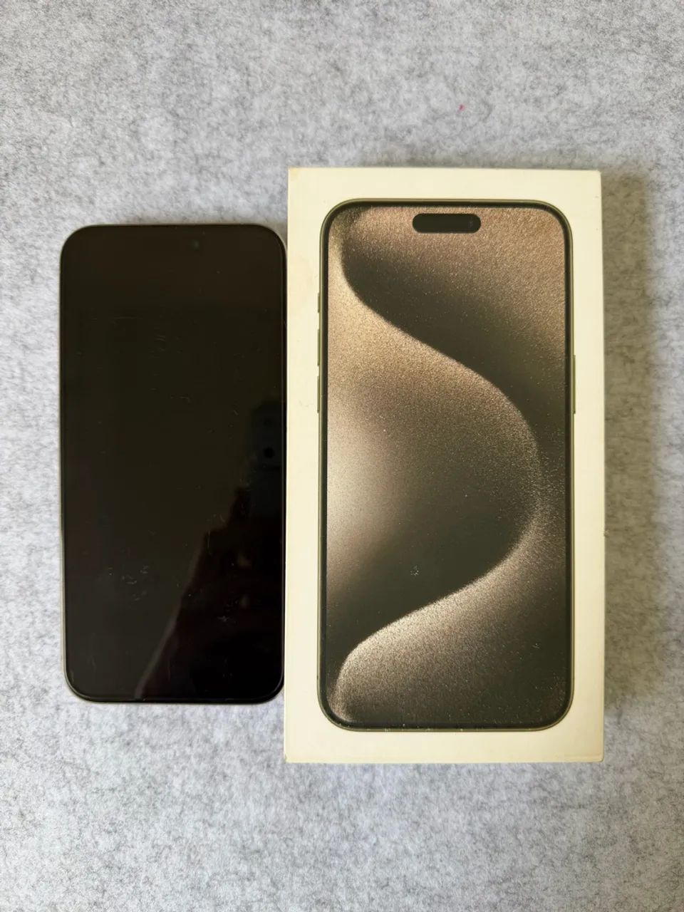 iPhone 15 Pro Max - Foto 2