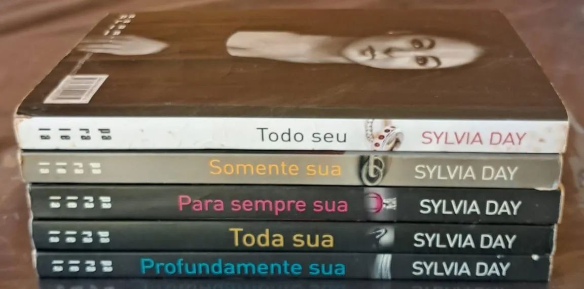 Coleção Toda Sua Sylvia Day 