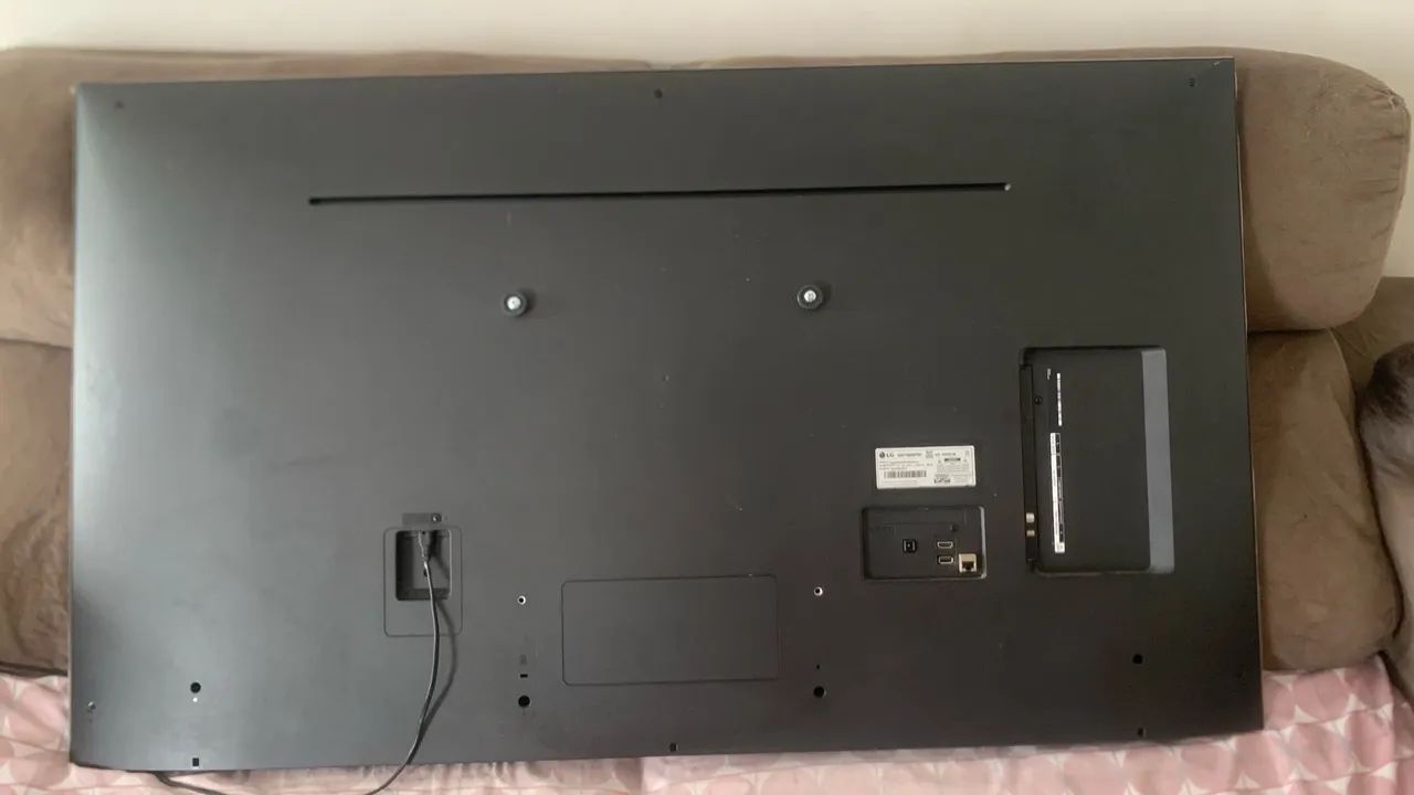 TV PHILCO 52? Polegadas smart 4K FULL HD  - Foto 2
