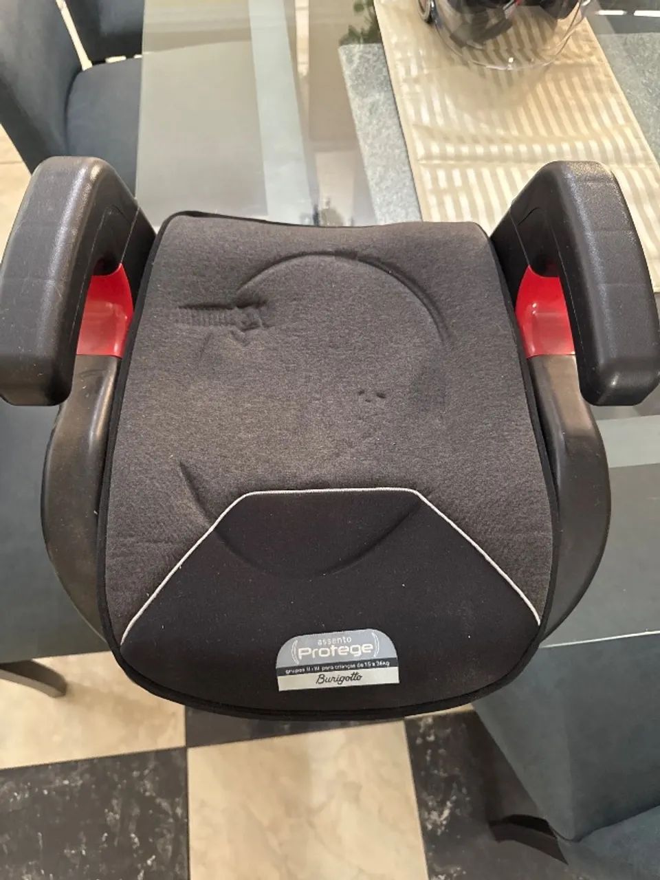 Assento de elevação (booster) Burigotto 15-36 kg