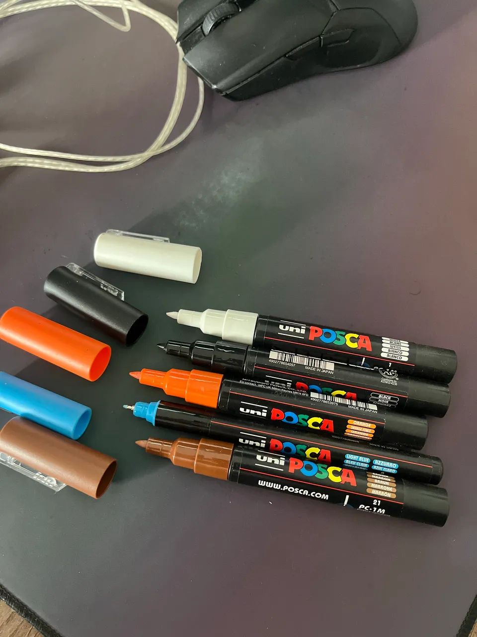 Kit 5 Canetas Posca - Novíssimas (Desisti da carreira de artista! ?) - Foto 2