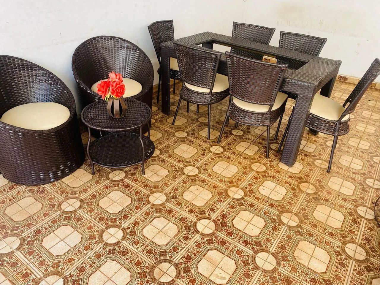Jogo de mesa e poltronas - Foto 5