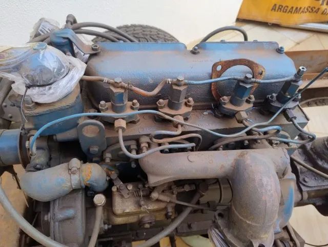 Chassi e motor Perkins 