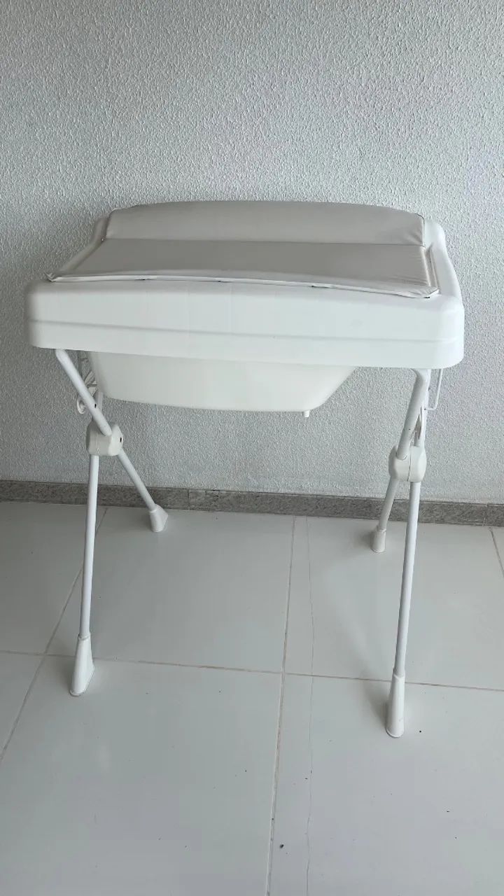 Banheira de BB marca burigoto 