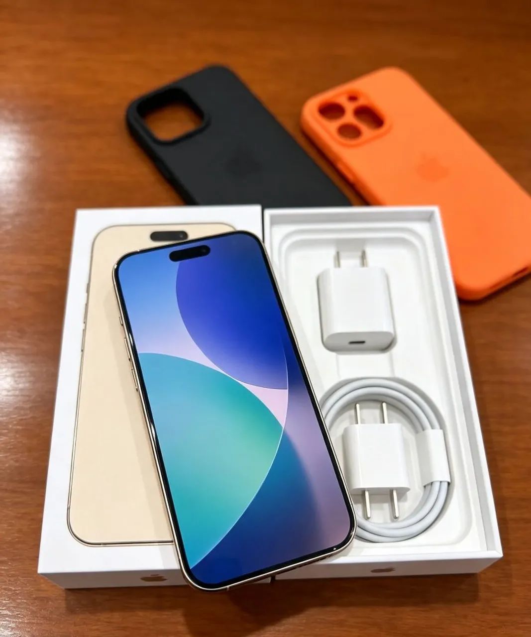 iPhone 16 Pro Max - Foto 2